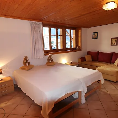 Appartamento Tambour 4 *