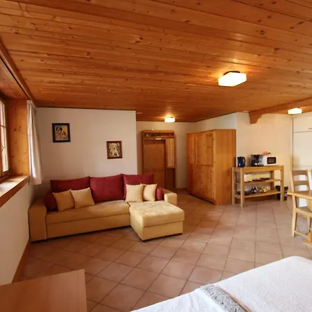 Appartamento Tambour 4 *